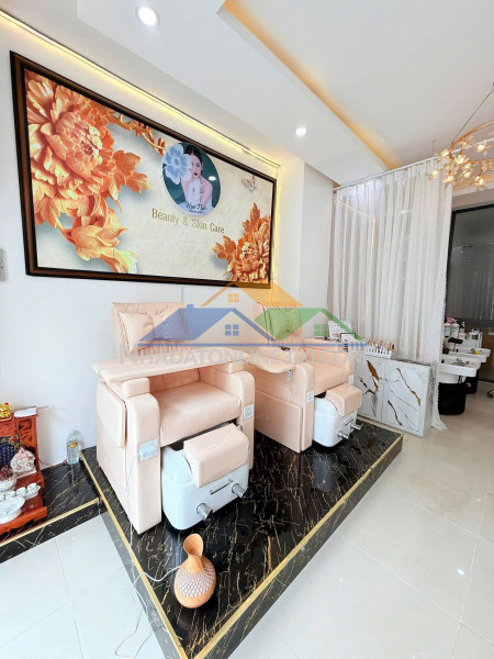 Sang nhượng tiệm spa đẹp – trung tâm tp. đà lạt vị trí: đường hà huy tập – trung tâm tp. đà lạt