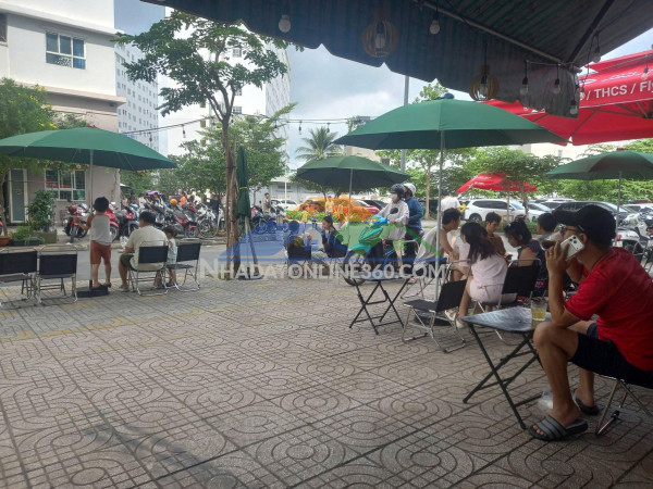 Sang nhượng quán cafe góc 2 mặt tiền – chỉ 90 triệu đường...
