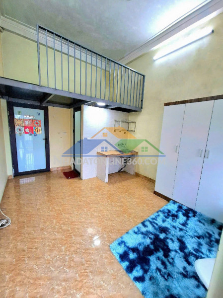 Cho thuê phòng giá rẻ 3tr5 đẹp thoáng cửa sổ ngoc 562 lĩnh nam, hoàng mai