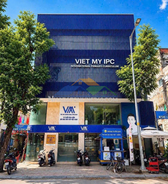 Quận 1: chính chủ 0938676685 bán nhà 5 tầng mặt tiền phan văn...