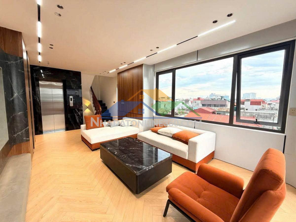 Bán nhà nguyễn thái học 6 tầng thang máy, mặt tiền 5.5m, 60m2, 29.8 tỷ, kinh doanh homestay
