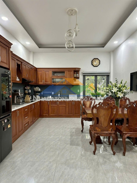 Ngang hiếm 5m - 75m2- 5 tầng - ô tô tới cửa - nguyễn kiệm p3 gò vấp - sát bv 175 - chỉ 8t+