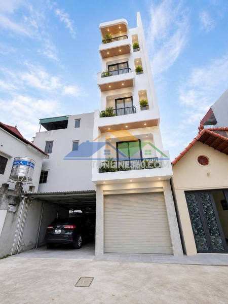 Nhà mới thạch bàn 10 tỷ 45m ô tô gara,sổ đỏ long biên