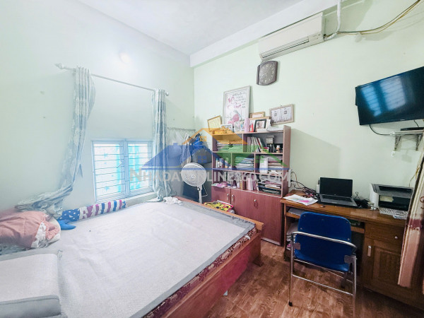 * siêu phẩm 6 tầng có thang máy – mặt đường khu tđc hoa quả
