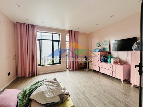 Giáp phú nhuận - nguyễn kiệm– ngnag hiếm 5.3m – 100m² – 3...