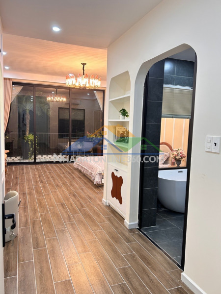 Bán nhà mặt tiền huỳnh ngọc đủ, hòa xuân, 100m2, giá 8,95 tỷ