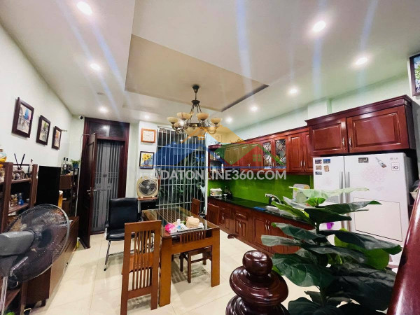 Bán nhà lê đại hành, 65m2, 5 tầng thang máy, mặt tiền 10m,...