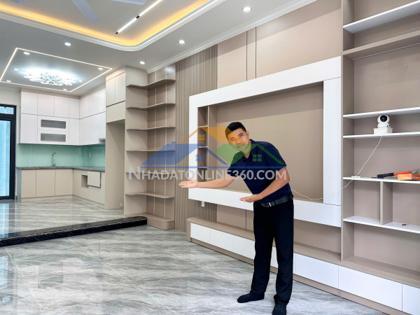 4,x tỷ – nhà 4 tầng xây độc lập, ô tô đỗ cửa sát siêu thị megamarket hồng bàng