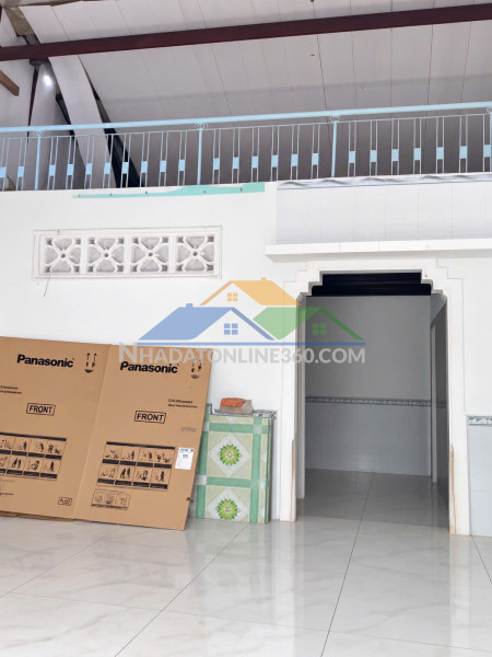 Nhà nát mt bờ kè nguyễn duy p8q8, giá : 2.98 tỷ (còn tl)