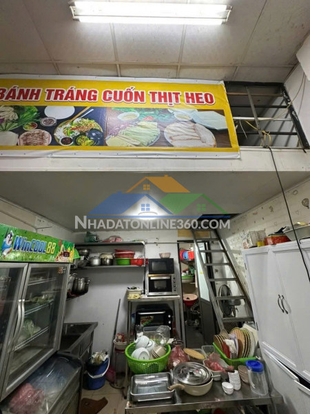 Do bận con nhỏ, nhà lại xa nên không thể trực tiếp quản lý sang nhượng gấp quán trà trái cây - trà sữa đang kinh doanh tốt quận tân phú