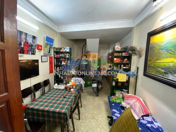 Bán nhà đẹp ngọc thụy – long biên  ô tô đỗ cổng  6 tỷ nhỉnh