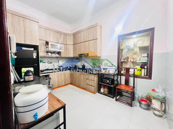 Nhà đẹp láng hạ – 57 m2 – mặt tiền 4,5 m – 3 tầng – trung tâm ba đình – full nội thất