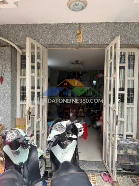 Nhà hẻm 63 âu dương lân p3q8 p.chánh hưng, giá : 5.88 tỷ (thương lượng)