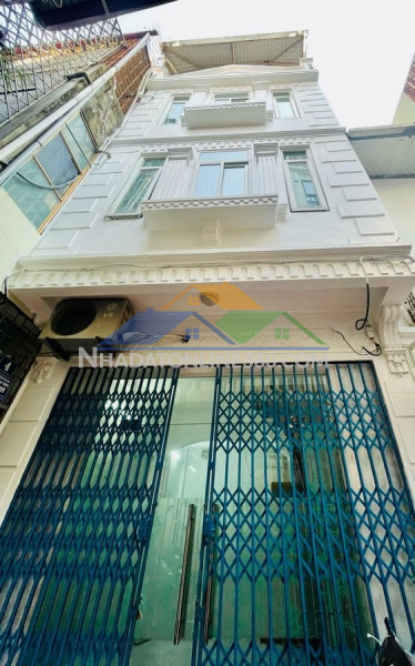 Bán nhà ngõ gốc đề - ngõ rộng, nhà đẹp, 28m2, sổ cực đẹp chỉ 5,7 tỷ