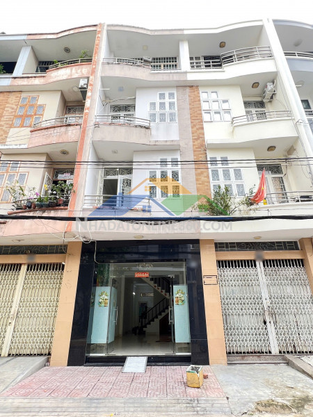 Cho thuê nhà 4 tầng mặt tiền đường 320 bông sao p5q8. giá 18 triệu