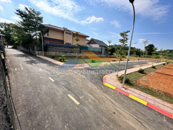 Bác nào đang kinh doanh nhà trọ gần các trường đại học chuẩn bị di dời, quan tâm quỹ đất vàng cổng đhqg hòa lạc alo em!