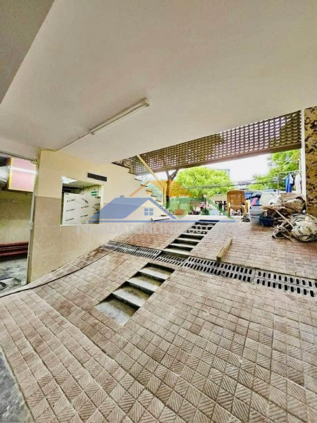 Bán nhà mặt phố bùi thị xuân, 130m2, 10 tầng và 1 hầm thang máy, mặt tiền 6.5m, 117.5 tỉ