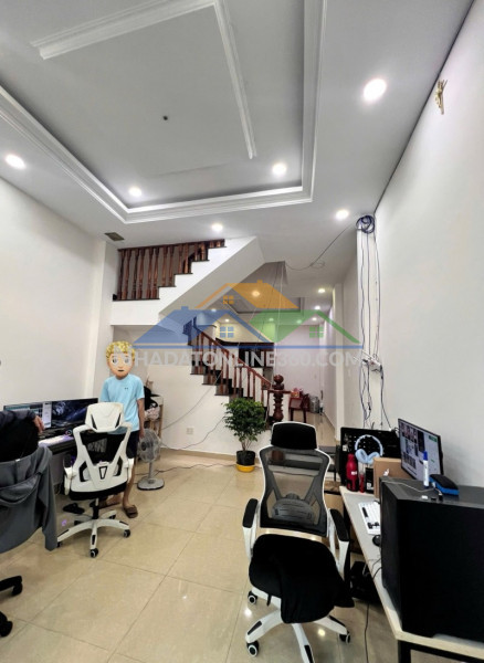 Bán nhà đường số 11, trường thọ, thủ đức, tp hcm. dt 57m2, 3 tầng, chỉ 7.42 tỷ, sổ hồng riêng.