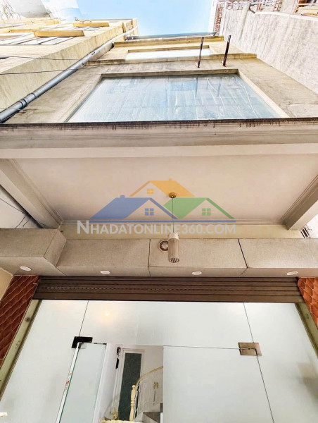 Nhà lô góc la thành – 43m² – mt 4,1m – 4 tầng – 2 mặt thoáng – gần phố