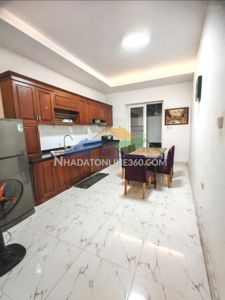 Cho thuê nhà nguyên căn hồng tiến- 65m 3 tầng 3 ngủ đủ nội thất 10tr/tháng
