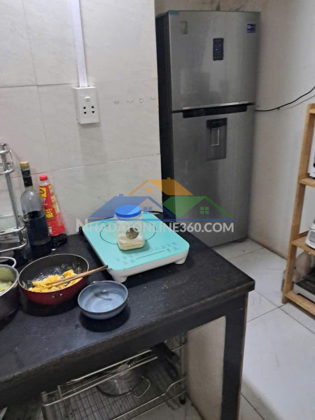 Cho thuê nhà nguyên căn thạch cầu long biên 90m 2 ngủ 2 vs full nt 6tr/tháng