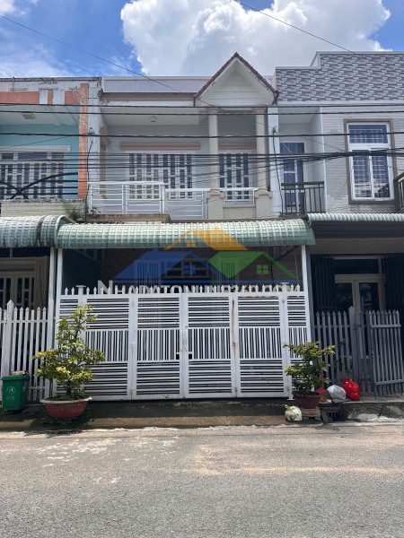 Bán nhà 1 trệt 1 lầu 90m2 - kdc tân phong , tp đồng nai giá 4,9 tỷ thương lượng