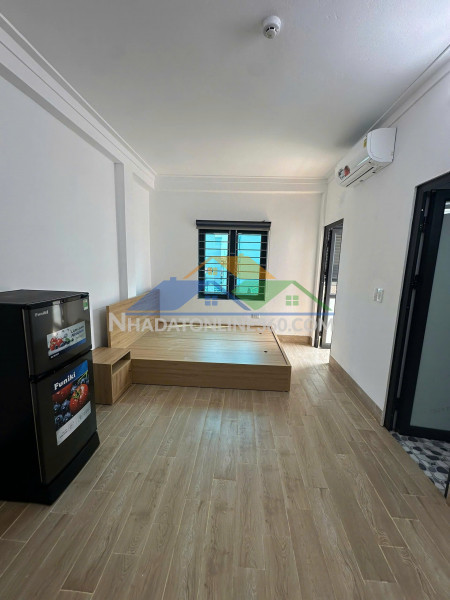 Chính chủ cho thuê nguyên tòa mặt phố tại 132 yên phụ, quận tây hồ, hà nội - có thang máy