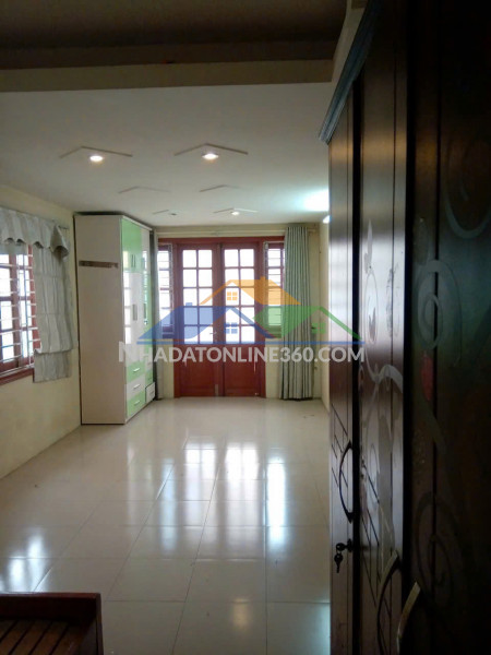Cho thuê nhà mặt phố nguyễn ngọc nại  40m² × 4 tầng  mt 5m  18 triệu/tháng