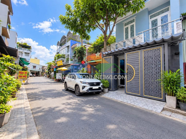 Bán nhà mặt tiền hoàng xuân nhị 117m², ngang8m, giá 9.x tl