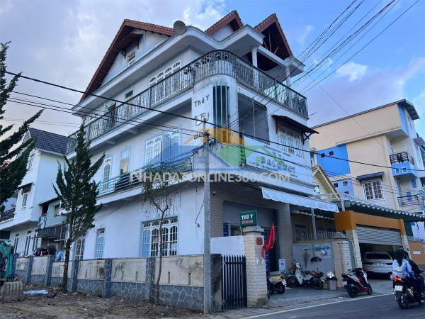 Nhà đẹp – giá tốt – chính chủ cần bán nhà mặt tiền đ.trần nhật duật, p.cam ly, tp.đà lạt, lâm đồng