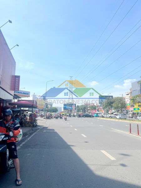 Bán tài sản cá nhân (880m2) 2 mặt tiền đường hậu giang-hồng bàng phường 12 quận 6. giá: 190 tỷ