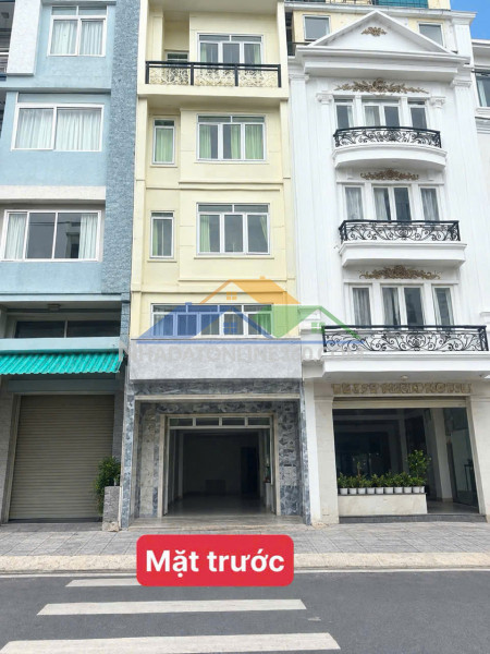 Cho thuê nhà 2 mặt tiền 8 phòng trung tâm giá 30 triệu tại đường hà huy tập đà lạt lâm đồng