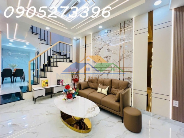 Huỳnh văn nghệ - 30m - 2 tầng - 2pn - hẻm 3m - nhỉnh 4 tỷ