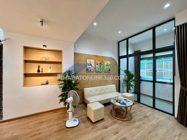♪ sát k ô tô điện biên phủ 63m2, 2.5 tầng đúc thoáng đẹp, 3pn, sân rộng, 4.3 tỷ