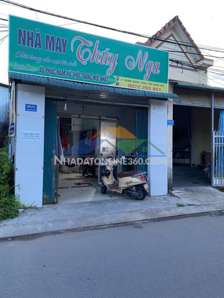 Cho thuê nhà mặt đường Trần Văn Trà, có thể kinh doanh và ở lại.