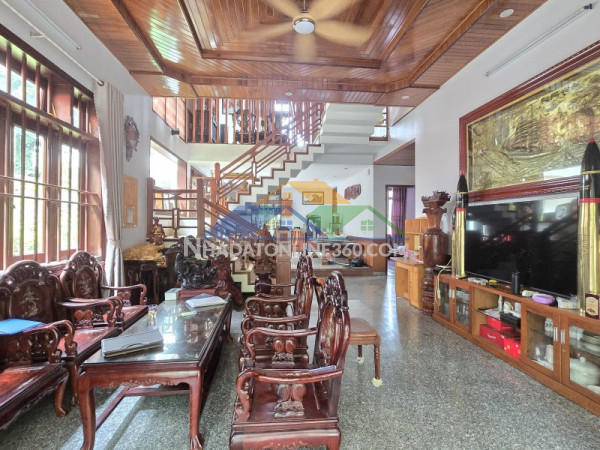Bán biệt thự đường nước mặn 2 nam việt á, 285m2, 15m, giá 29,9 tỷ