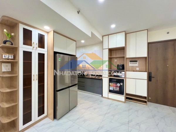 Cho thuê căn hộ habitat – 79m² – 2 phòng ngủ – 2 wc – tầng cao, view hồ bơi