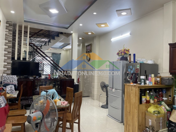 Bán nhà 3 tầng, 71m2 đường lê thị hoa, tam bình, thủ đức, tp hcm. giá 5.89 tỷ, sổ hồng riêng.