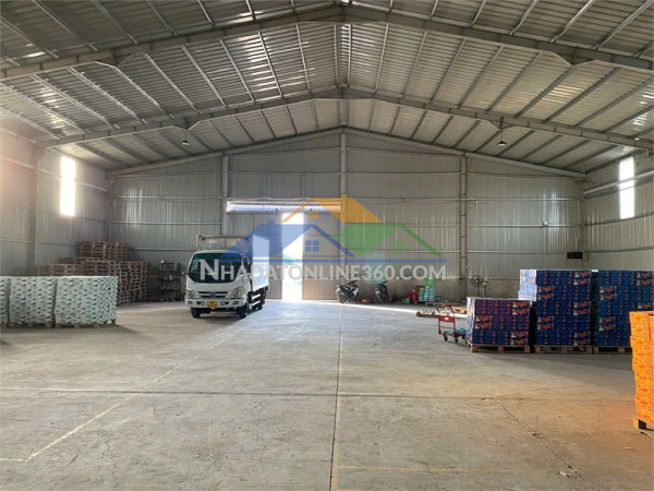 Xn521 cho thuê nhà xưởng sản xuất , khung thép lớn sẵn sàng cho thuê vận hành liền
