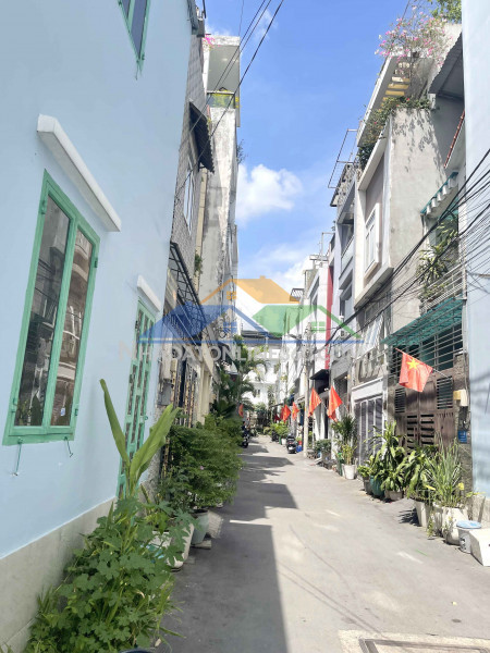 Nhà 54m² hiệp bình phước, 4pn, hoàn công, hẻm ô tô, 6,5 tỷ cạnh kcd hồng long