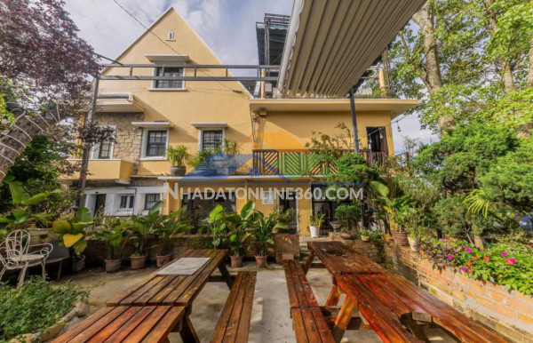 Cho thuê villa 23 phòng sân vườn rộng giá 50 triệu mặt tiền đường hùng vương đà lạt lâm đồng