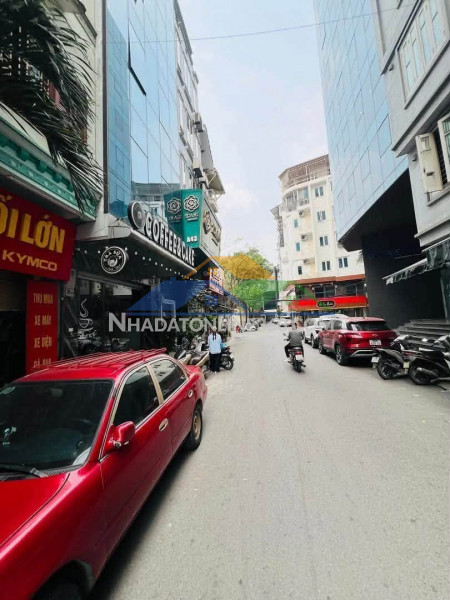 Tòa văn phòng nguyễn chánh – 66m² – mt 4,5m – 7 tầng – thang...