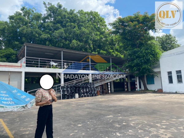 Cho thuê / bán nhà xưởng may mặc tại KCN Việt Hương I 7.400 m²