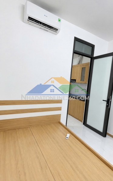 Cho thuê phòng 1n1k 40m2 tại dịch vọng, cầu giấy, hà nội