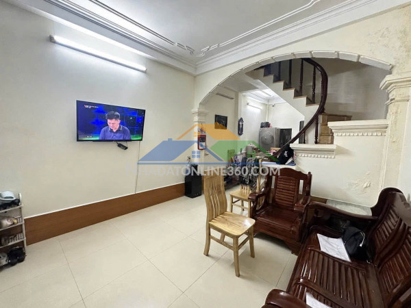 Bán nhà mặt phố đường thành, 30m2, 4 tầng, 16.5 tỉ, vỉa hè,...