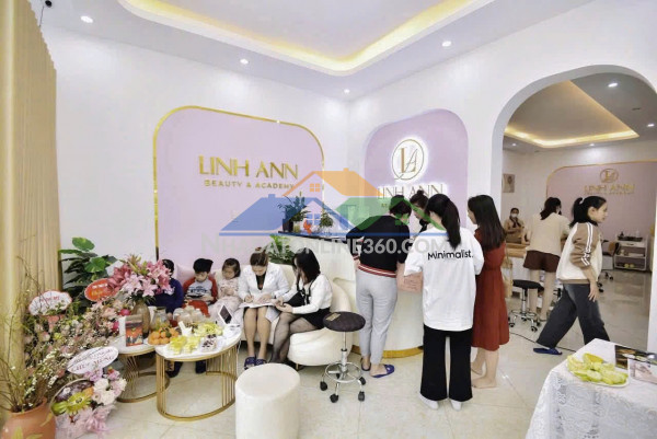 Cho thuê hoặc sang nhượng lại mặt bằng đẹp – full nội thất – hà đông