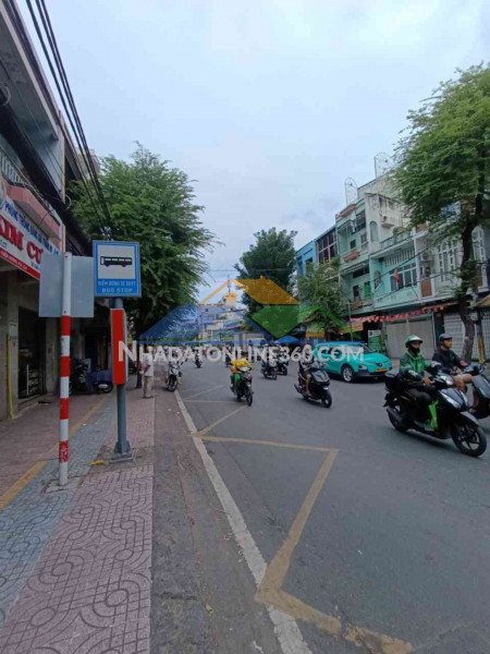 Bán nhà mtkd tùng thiện vương - quận 8 - dt (4x12) vuông vức - giá giảm còn 10.9 tỷ