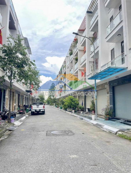 Nhà đẹp- giá tốt chính chủ bán nhanh nhà vị trí đẹp khu đô thị him lam quận hồng bàng, tp hải phòng