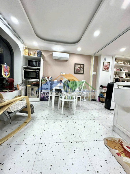 Gần cc k26 - dương quảng hàm - 57m² - 5 tầng - ngang 4.5m - hẻm xe hơi - chỉ 9t+