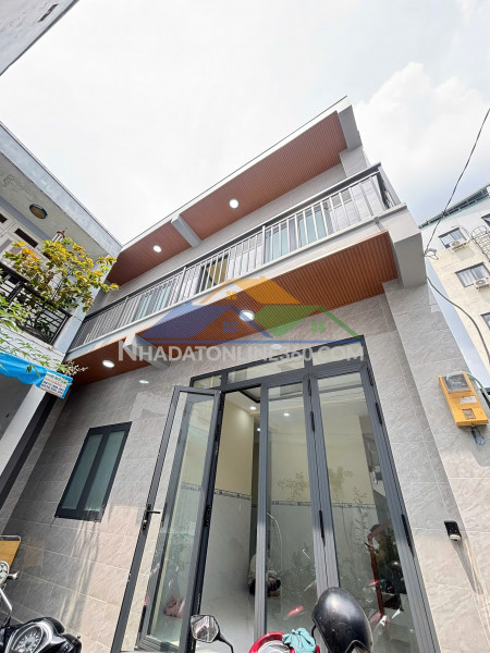 Nhà mới xây linh chiểu 64m², ngang 8m, 3pn, gần chợ thủ đức, 4.85 tỷ